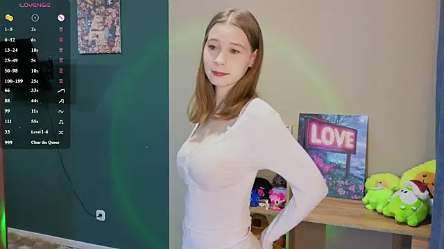 Snapshot of vickky_shy chatting on 05.01.26 vickky shy online show from 05.01.26