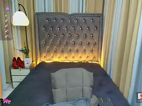 Clea Moore online show from 03.08.26