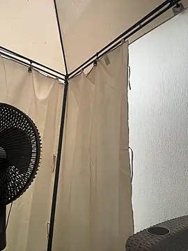 Snapshot of Namii_cute chatting on 02.12.26 Namii cute online show from 02.12.26