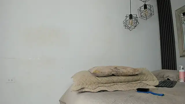 sofia laverde online show from 03.15.26