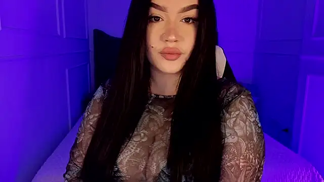 tinafox  online show from 05.01.26