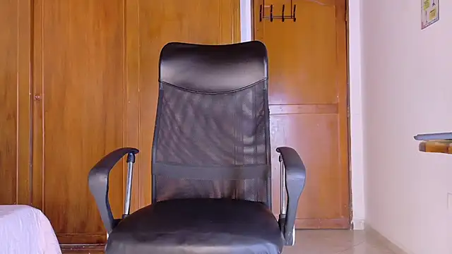 samirths boy  online show from 06.19.26