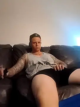 ThickaThuckDick07 online show from 04.21.26