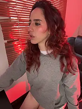 elodie rouge online show from 02.23.26