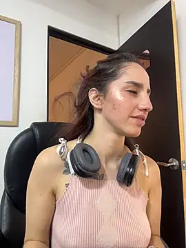 elodie rouge online show from 07.28.26