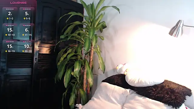 Mia Volkova  online show from 04.29.26