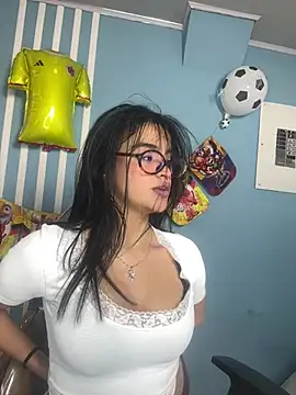 Snapshot of VanessaDoofenshmirtz chatting on 06.24.26 VanessaDoofenshmirtz online show from 06.24.26