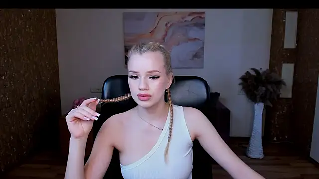 Stacy Western online show from 02.28.26