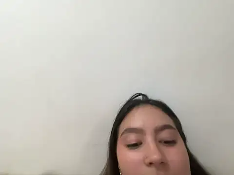 Snapshot of Mary_fox21 chatting on 03.10.26 Mary fox21 online show from 03.10.26