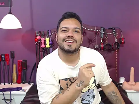 Snapshot of Stevens-dbs chatting on 04.08.26 Stevens-dbs online show from 04.08.26