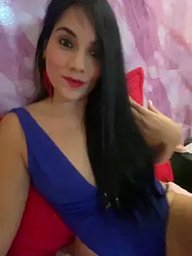 Snapshot of Miaswwe chatting on 05.28.26 Miaswwe online show from 05.28.26
