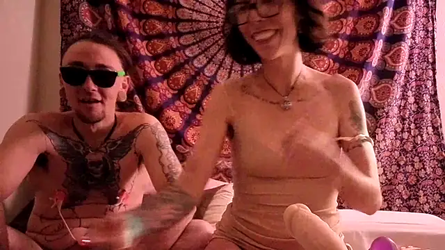 xxEMMxxx online show from 06.10.26