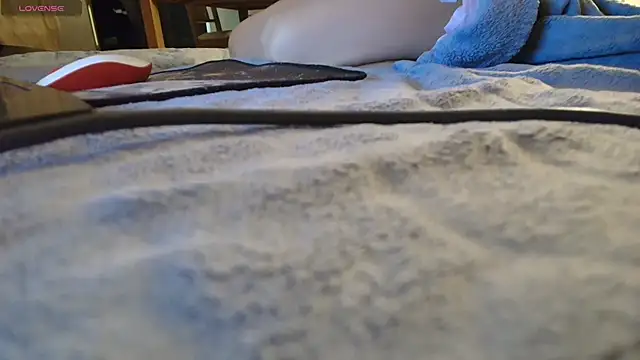 Snapshot of Kirabelle chatting on 03.12.26 Kirabelle online show from 03.12.26