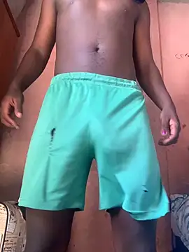 Snapshot of taitaimont chatting on 01.18.26 taitaimont online show from 01.18.26