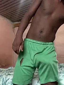 Snapshot of taitaimont chatting on 03.24.26 taitaimont online show from 03.24.26