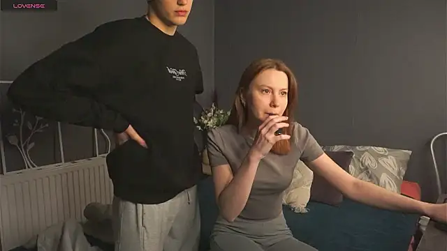 Lola Raivis  online show from 03.06.26