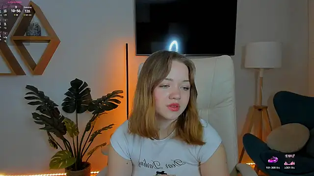 Kiss Moon online show from 02.24.26