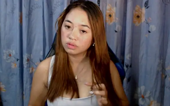 pinay mayahiga online show from 04.24.26