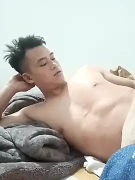 Maycute18 online show from 03.08.26