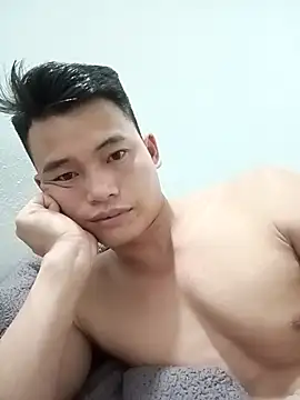 Maycute18 online show from 03.10.26