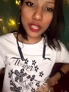 Maliha Chowdhury online show from 03.02.26