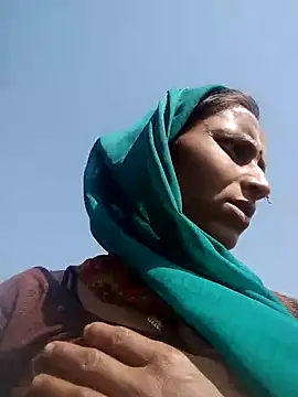 Snapshot of Juli_rathore chatting on 03.03.26 Juli rathore online show from 03.03.26