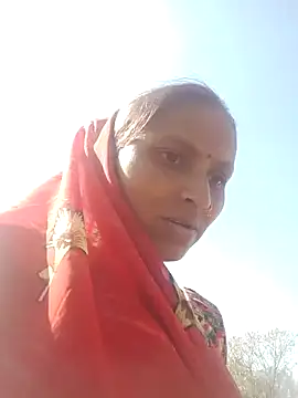 Snapshot of Juli_rathore chatting on 03.08.26 Juli rathore online show from 03.08.26