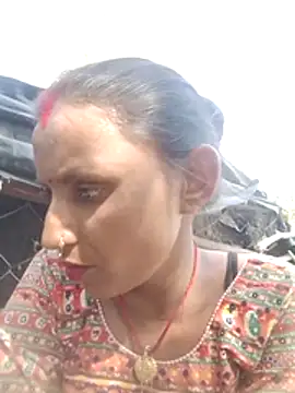 Snapshot of Juli_rathore chatting on 03.15.26 Juli rathore online show from 03.15.26