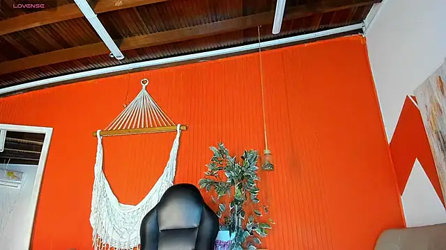 maria Turner1 online show from 05.12.26