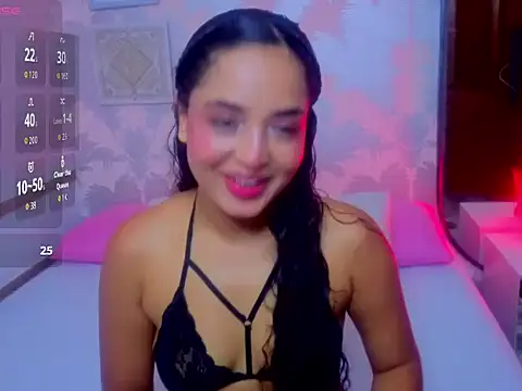 Emma Thompssonn online show from 06.15.26