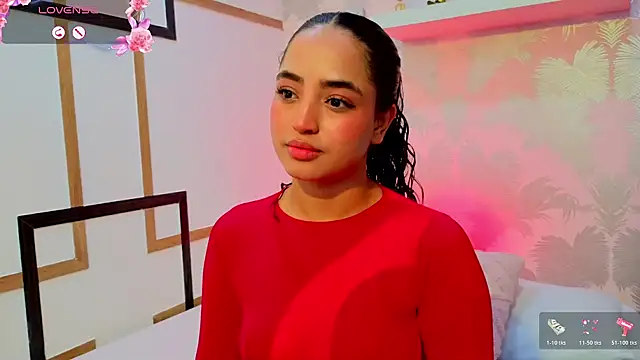 Snapshot of Emma_Thompssonn chatting on 07.20.26 Emma Thompssonn online show from 07.20.26