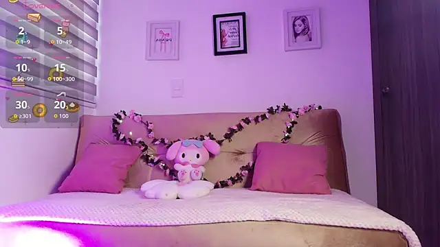 Blush Marie online show from 02.02.26