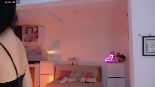 Blush Marie online show from 04.22.26