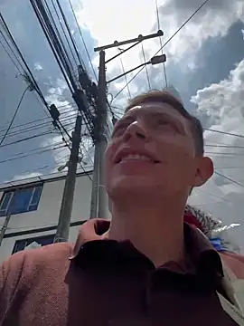 santiObrero online show from 03.16.26