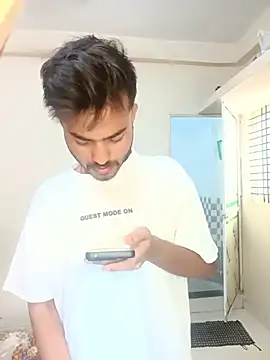 sdgjjkkmm online show from 06.08.26