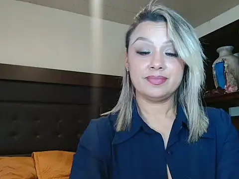 aitanalove  online show from 02.06.26