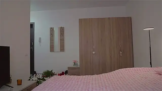 AyanaLys online show from 02.01.26