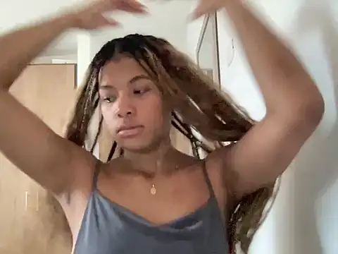 Sofhii online show from 02.03.26