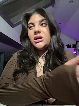 MinaKhalina online show from 02.02.26