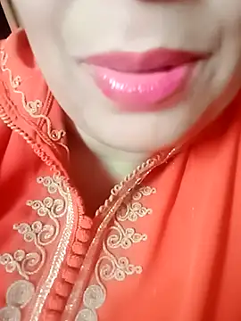 Naughty-Yousra online show from 05.15.26