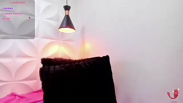 zaira skinny online show from 04.26.26