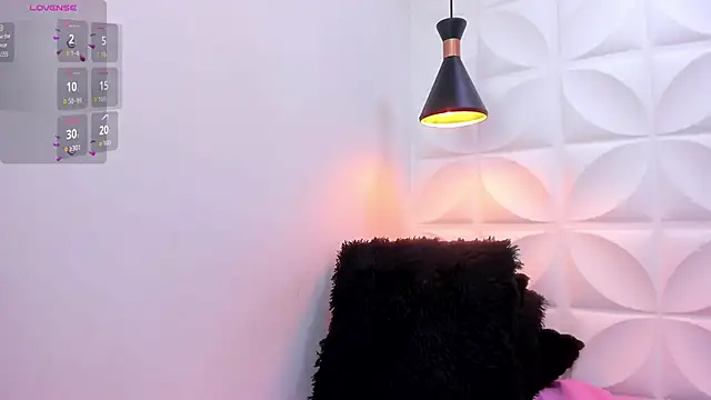 zaira skinny online show from 06.12.26