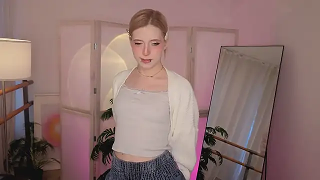 MoonlightAsuna online show from 02.19.26