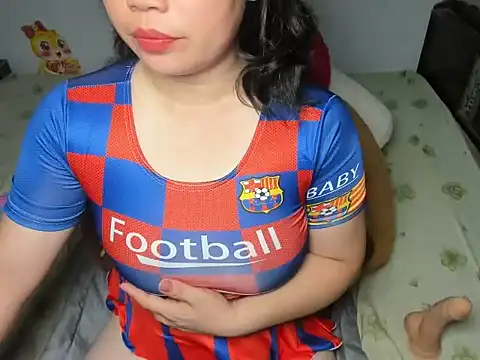 Tinaly18 online show from 06.19.26