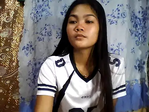 PinaySkinnyJust18 online show from 02.02.26