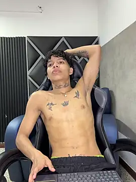 Dogan Renzo0 online show from 02.09.26