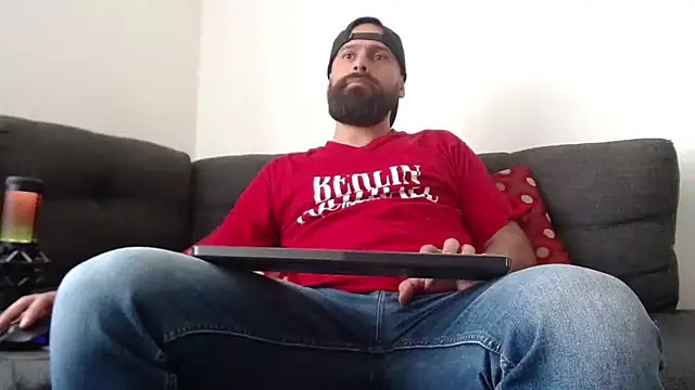 Snapshot of SpermsBank chatting on 01.15.25 SpermsBank online show from 01.15.25