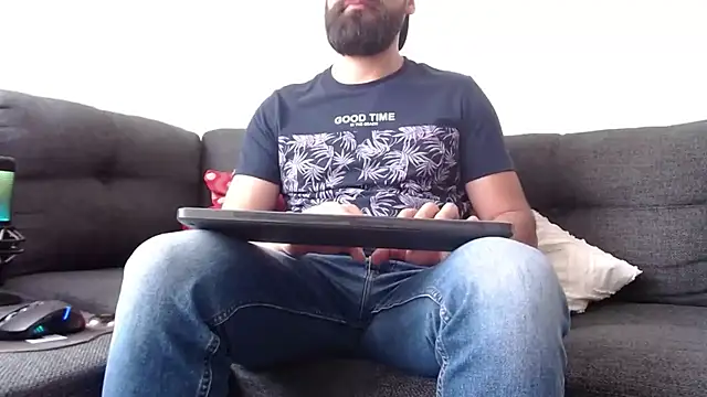 Snapshot of SpermsBank chatting on 01.16.25 SpermsBank online show from 01.16.25