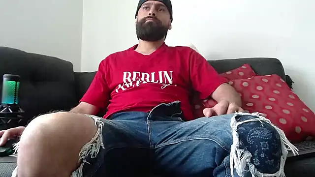 Snapshot of SpermsBank chatting on 01.26.25 SpermsBank online show from 01.26.25