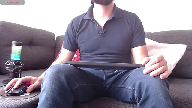 Snapshot of SpermsBank chatting on 02.21.25 SpermsBank online show from 02.21.25